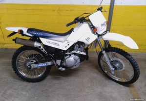 Yamaha XT Sheron