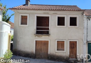 Casa / Villa T3 em Pedrógão Pequeno de 168,00 m²