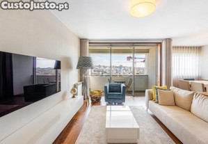 Apartamento T3 | 198 M2 | Varanda | Garagem 2X...