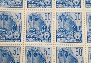 Folha de selos da Alemanha com 100 unidades