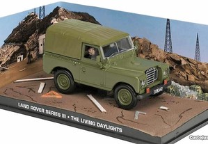 * Miniatura 1:43 Colecção James Bond 007 Land Rover Série III