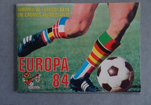 Caderneta de cromos de futebol completa Europa 84