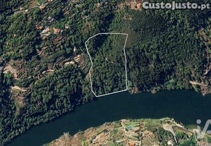 Terreno em Tarouquela