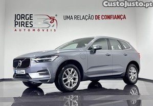 Volvo XC60 2.0 T8 PHEV MOMENTUM PLUS AWD 392 CV - NACIONAL - 19
