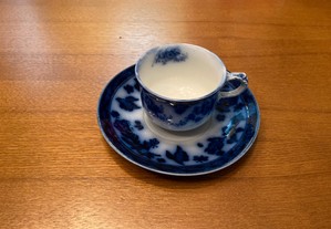 Chávena de chá de Sacavém motivo Minton