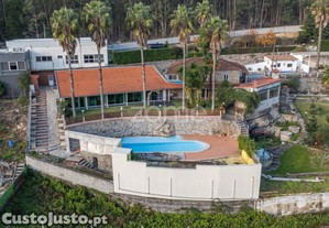 Moradia T3 Com 6.721M2 De Terreno + Armazém...