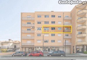 Apartamento T2+1 No Castêlo Da Maia