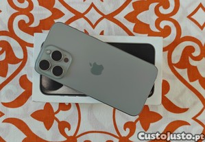 iPhone 15 Pro Max 256GB na garantia