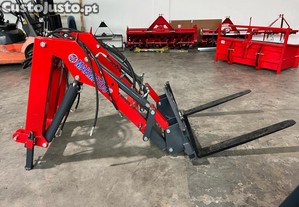 Carregador traseiro c/garfos empilhador p/ trator NOVO