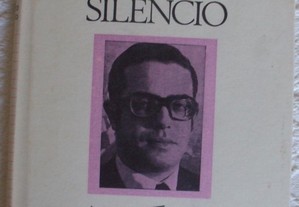 Um infinito silêncio, António Rebordão Navarro