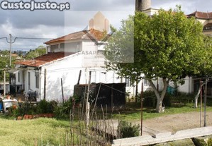 Terreno Com Frente Para Duas Ruas - Vilar Do...
