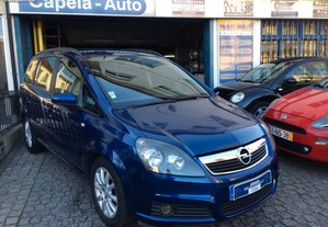 Opel Zafira 1.9 CDTI - 7 Lugares - 11