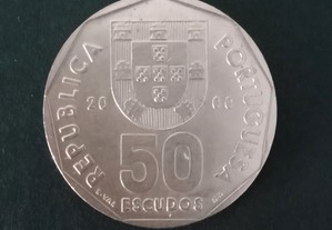 Moeda 50 escudos ano 2000.