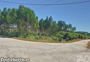 Terreno em Lourinhã e Atalaia de 2120,00 m²