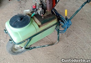 Carrinho para dar Calda