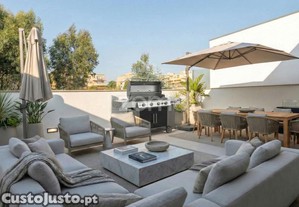 Moradia Luxo T4 Com Piscina Aquecida Na Praia...