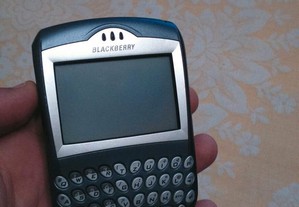 Blackberry 7290, dos primeiros ideal pra colecção