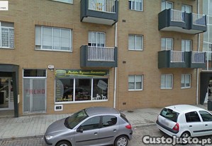 Lugar de garagem prximo Hospital de S. Joo