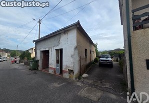 Casa / Villa em Mortágua, Vale de Remígio, Cortegaça e Almaça de 100 m²