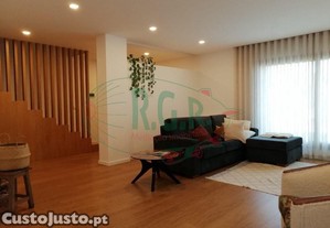 Moradia T4 - Vistas Rio - 5 Min Freixo Porto
