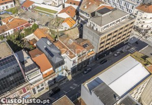 Prédio Devoluto Com Pip Aprovado | Rua João Das...