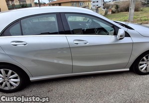 Mercedes-Benz A 180 180 - 13