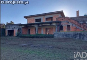 Terreno em Oliveira De Azeméis, Santiago De Riba-Ul, Ul, Macinhata Da Seixa E Madail de 4480,00 m²