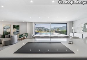 Moradia T3 De Luxo Com Piscina Aquecida Entre...