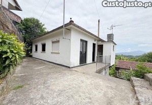 Casa / Villa T3 em Podame de 144,00 m²