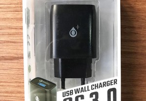Carregador USB Quick Charge 3.0 (3.1A / 1A / 1.5A)