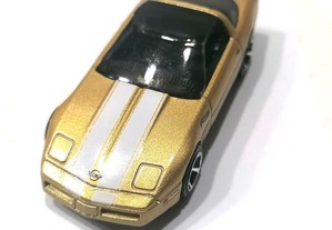 84 Corvette ano 2012