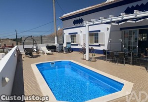 Casa / Villa T3 em Luz de Tavira e Santo Estêvão de 197,9 m²