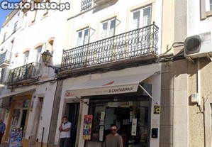 Prdio T5 em Assuno, Ajuda, Salvador e Santo Ildefonso de 218,00 m