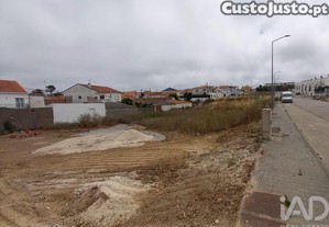 Terreno em Atouguia da Baleia de 153,00 m�