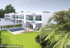 Casa T4 em Luz de 187,00 m