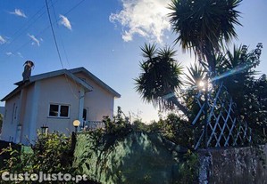 Moradia isolada T4 em Seixas de 250 m²