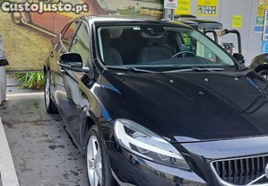 Volvo V40 1.5 - 18