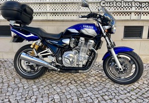 Yamaha XJR 1300