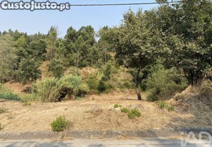 Terreno em Marrazes e Barosa de 2200,00 m²