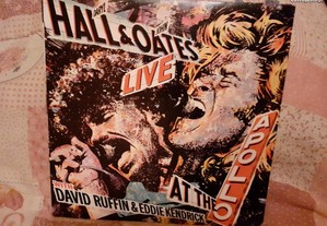 Daryl Hall & John Oates With David Ruffin & Eddie Kendrick Live At The Apollo