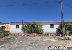 Casa / Villa T2 em Ameixial de 125,00 m�