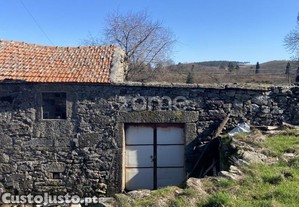 Moradia T4 Montalegre