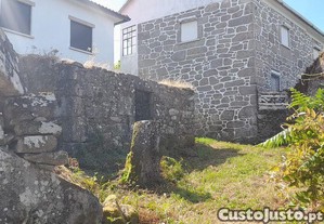 Casa / Villa T3 em Fontoura de 3100,00 m²