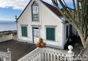 Casa / Villa T5 em Santo Amaro de 210,00 m