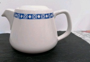Pequeno bule de chá em loiça com decoração azul em linda porcelana Inglesa