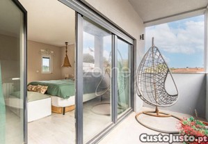 Moradia T4 De Charme Com Jardim E Piscina Na...