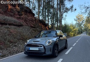 MINI Cooper Electric - 22