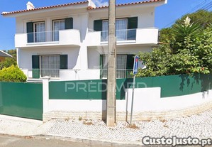 Moradia t4 com piscina em cascais   estoril