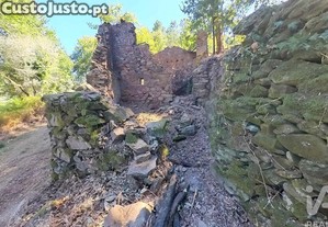 Casa / Villa em Castanheira de Pra e Coentral de 96,00 m