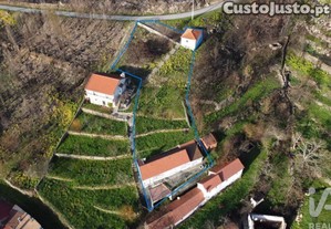 Moradia isolada T2 em Mões de 105 m²